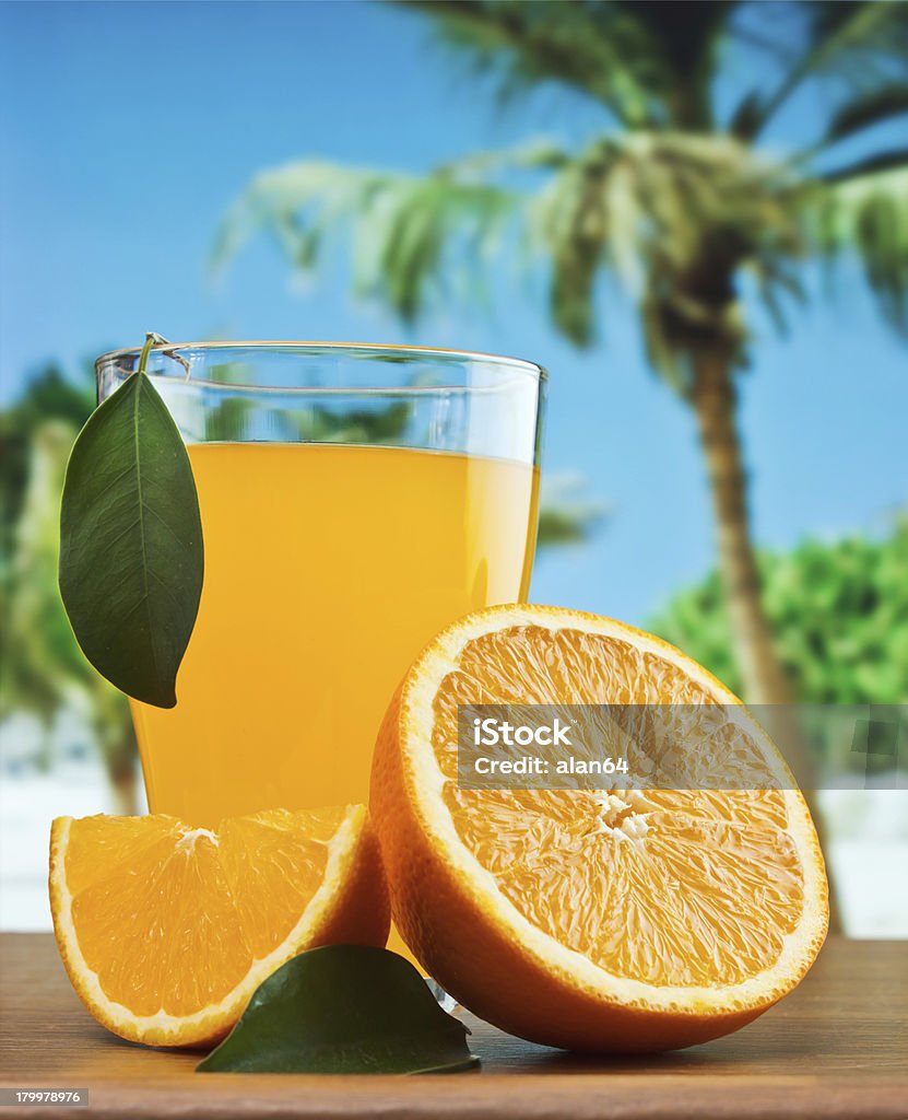 Sumo de laranja em um copo - Royalty-free Amarelo Foto de stock