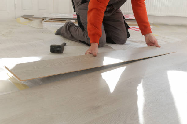 istock Step by step of laminate flooring installation 1800185039