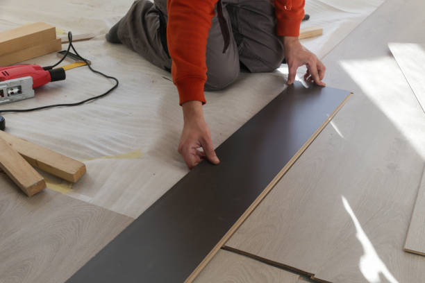 istock Step by step of laminate flooring installation 1800202926