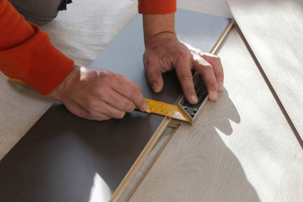 istock Step by step of laminate flooring installation 1800209213