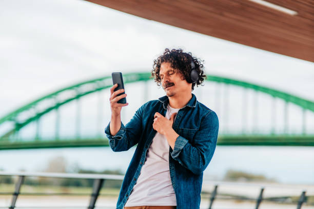 istock Attractive man city lifestyle 1800421025