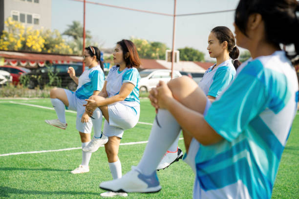istock woman soccer team training 1800440817