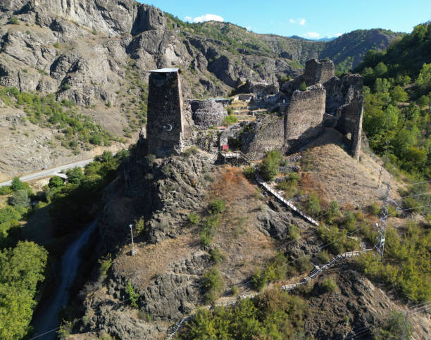 istock Savsat Castle in Artvin, Turkey 1800529985