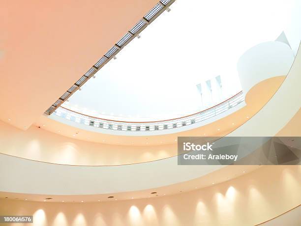 Spiral Wendeltreppe Stockfoto und mehr Bilder von Abstrakt - Abstrakt, Architektur, Bauen