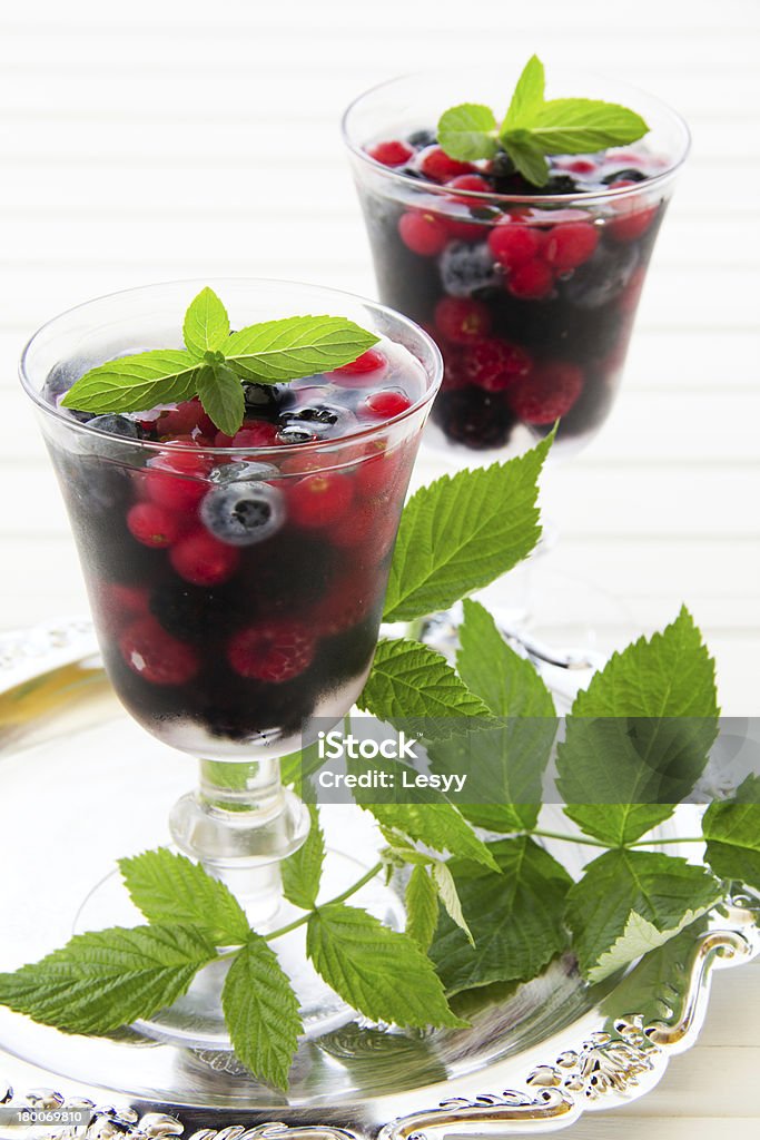 Champagne gelée de fruits rouges. - Photo de Alcool libre de droits