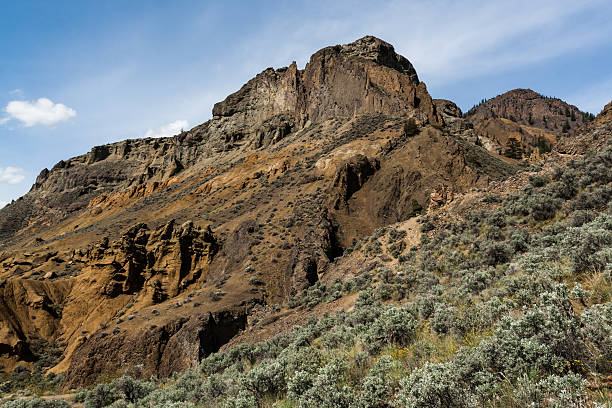 istock Eroded, sandstone mountain - Kamloops, British Columbia 180075133