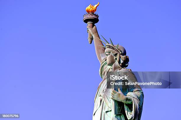 Statua Della Libertà - Fotografie stock e altre immagini di Allegoria - Allegoria, Architettura, Composizione orizzontale