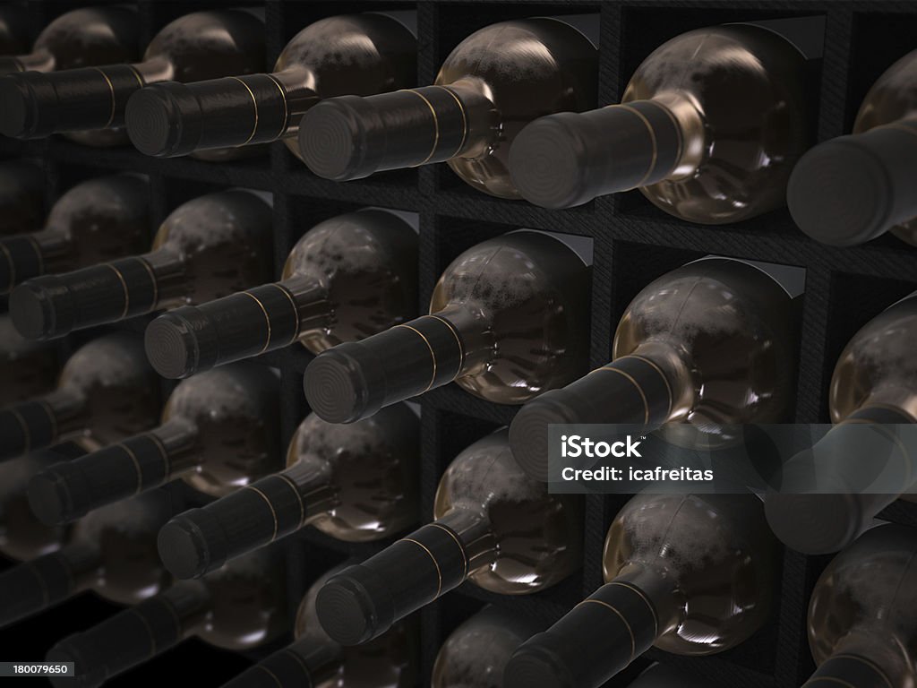 Bouteilles de vin dans la cave à vin - Photo de Cork libre de droits