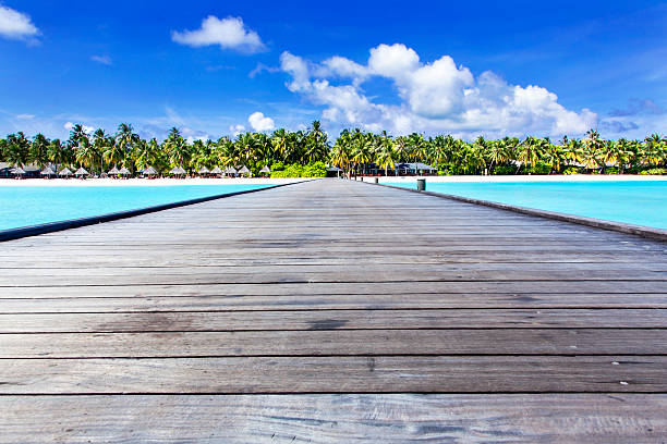istock Way to Paradise Island 180086385