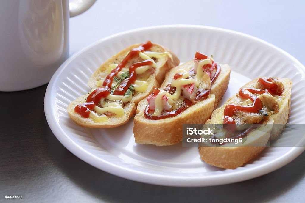 Voglia di pane. - Foto stock royalty-free di Antipasto