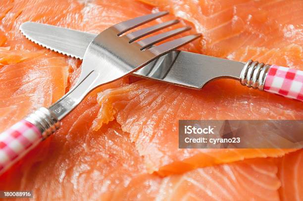 Salmone - Fotografie stock e altre immagini di Antipasto - Antipasto, Bistecca di manzo, Carne