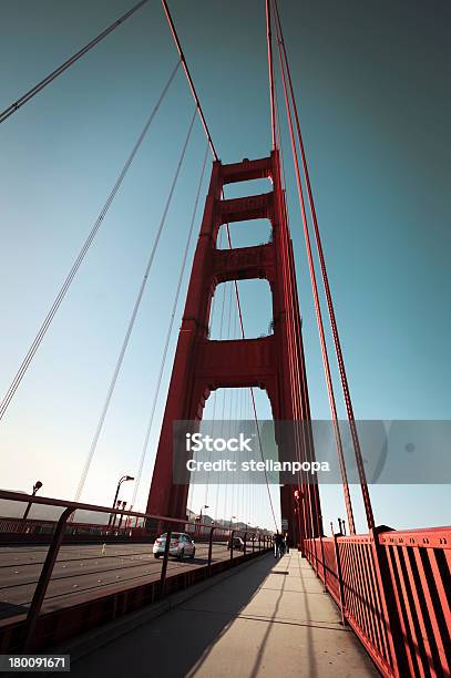 Puente Golden Gate Foto de stock y más banco de imágenes de Bahía - Bahía, Cable de acero, California