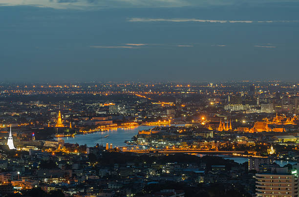 istock river of culture 180096557