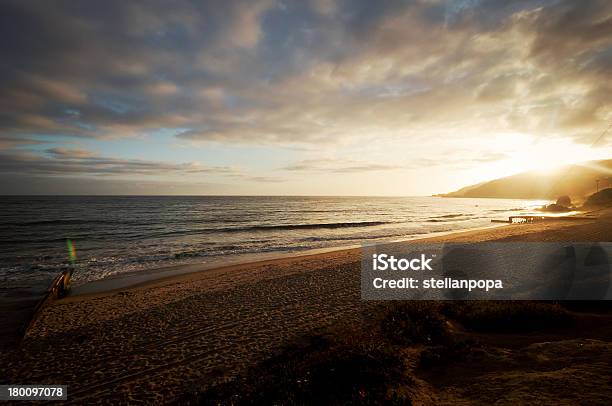 Malibu Sonnenuntergang Stockfoto und mehr Bilder von Rauchartig - Rauchartig, Strand, Wolke