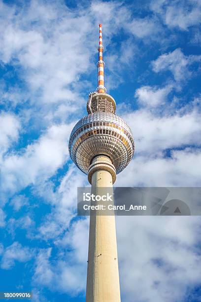 Torre De Televisão Em Berlim Alemanha - Fotografias de stock e mais imagens de Alemanha - Alemanha, Alemanha Oriental, Alexanderplatz