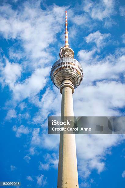 Tv Tower W Berlinie Niemcy - zdjęcia stockowe i więcej obrazów Alexanderplatz - Alexanderplatz, Architektura, Berlin