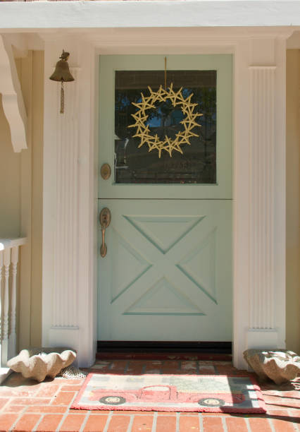 istock Charming beach cottage with a Dutch door 1801133299