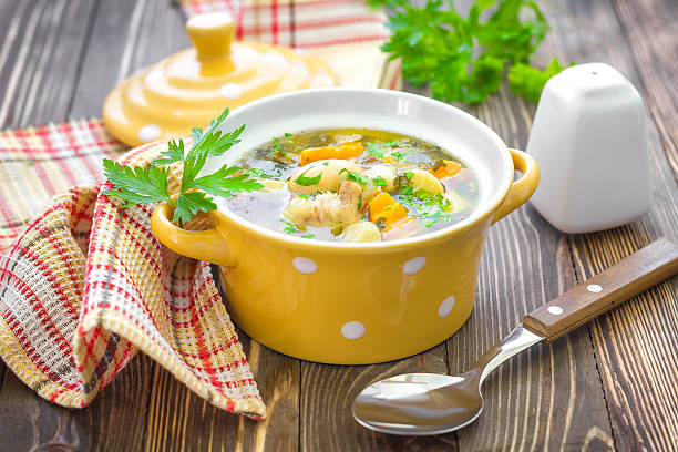 sopa de judías - sopa de verduras fotografías e imágenes de stock