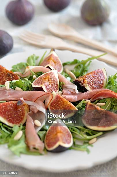 Ensalada Con Higos Foto de stock y más banco de imágenes de Alimento - Alimento, Aperitivo - Plato de comida, Canola