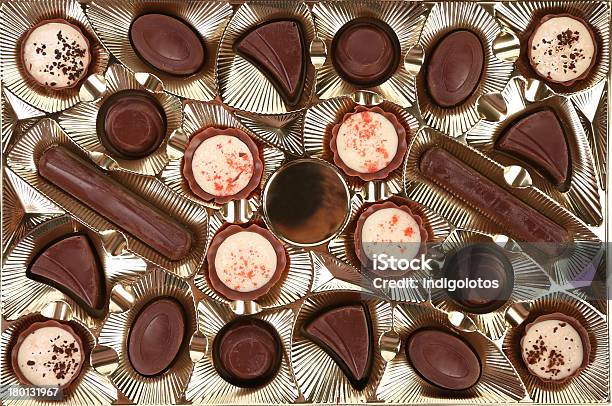 Hintergrund Der Box Mit Schokolade Süßigkeiten Stockfoto und mehr Bilder von Dessert - Dessert, Draufsicht, Fotografie