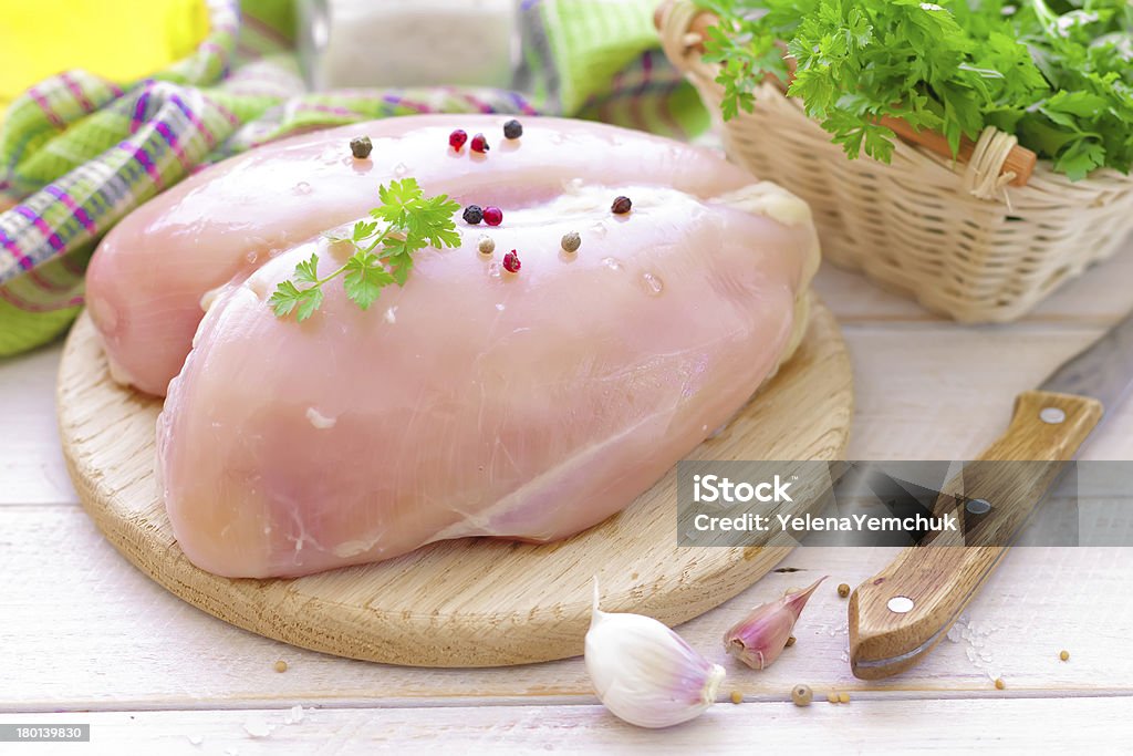 Pechuga de pollo - Foto de stock de Cortado en filetes libre de derechos