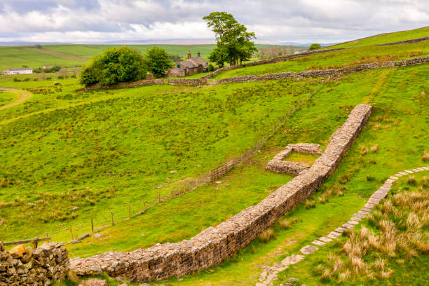 istock Hadrians Wall and Surrounding Farm Land 1801898511