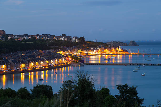 istock Port of Cancale 180210438