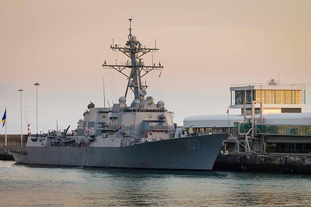 istock USS Gravely (DDG-107) - Guided Missile Destroyer 180211022