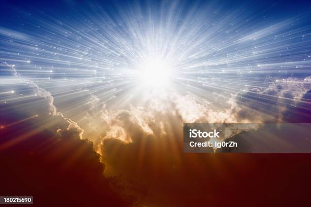 Luz De Avobe Foto de stock y más banco de imágenes de Dios - Dios, Espiritualidad, El Cielo