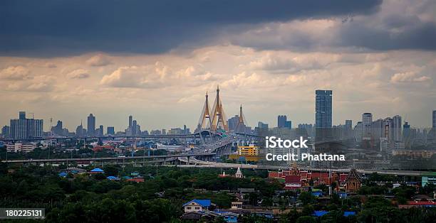 Cidade De Banguecoque Tailândia - Fotografias de stock e mais imagens de Ajardinado - Ajardinado, Ao Ar Livre, Arquitetura