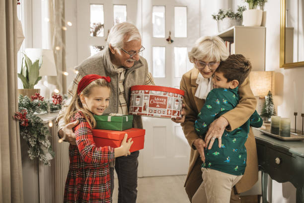 istock Coming home for Christmas 1802515413