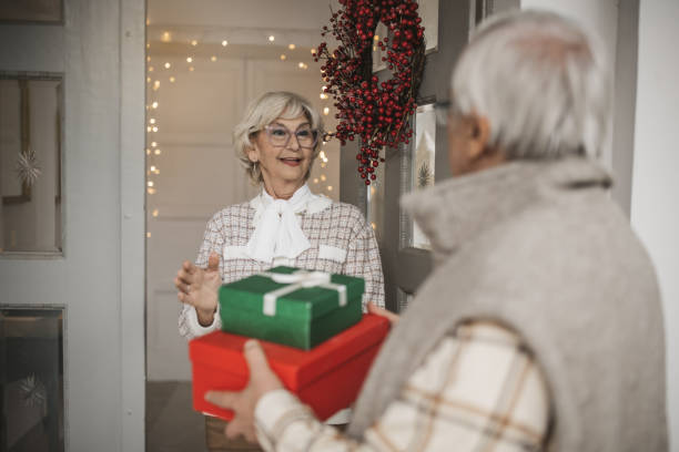 istock Coming home for Christmas 1802515982
