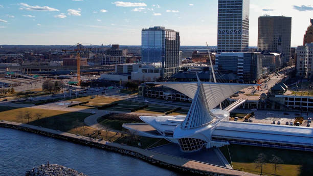 istock Milwaukee's Lakeside Sunset Magic Skyscrapers 1802524969