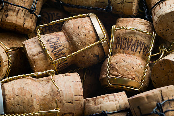 シャンパン corks - シャンパーニュ地方 ストックフォトと画像