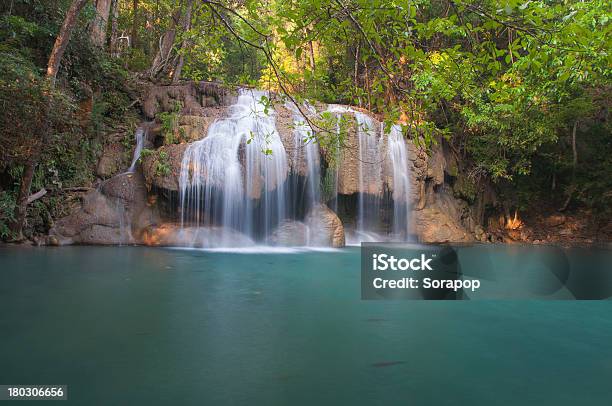 Erawan Wasserfall In Kanchanaburi Thailand Stockfoto und mehr Bilder von Bach - Bach, Baum, Bewegung