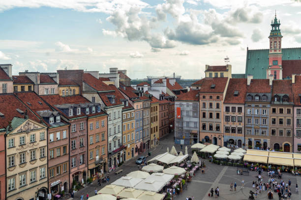 istock Old Town Warsaw 1803396410