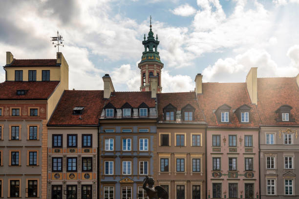 istock Old Town Warsaw 1803399359