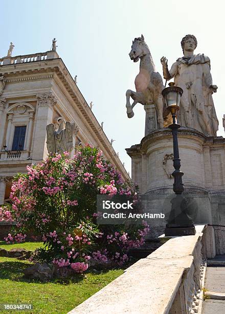 Piazza Del Campidoglio - zdjęcia stockowe i więcej obrazów Aranżować - Aranżować, Architektura, Bez ludzi