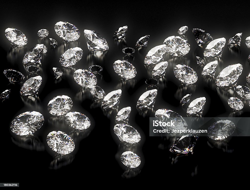 Diamantes sobre negro - Foto de stock de Abundancia libre de derechos