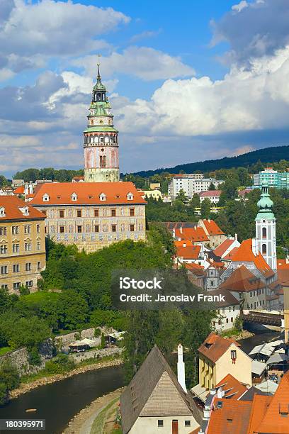 Castelo E A Cidade De Ceske Krumlov - Fotografias de stock e mais imagens de Antigo