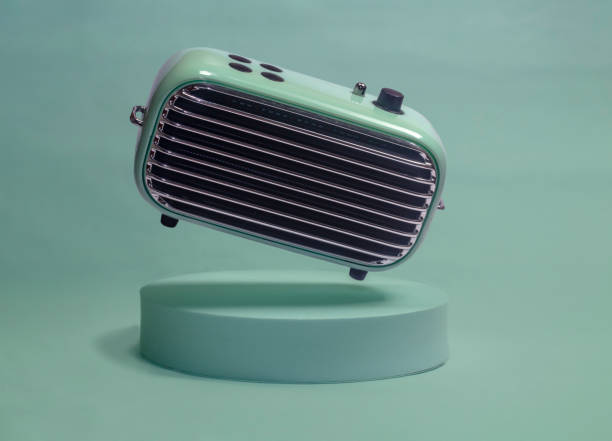istock funky vintage radio portable bluetooth speaker 1803960247