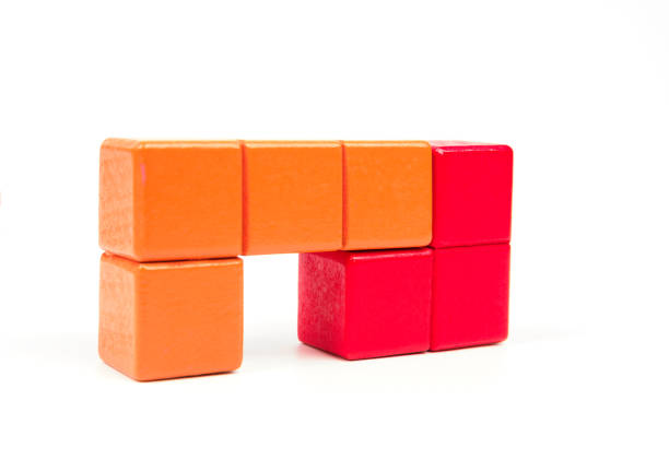 tetris tangram block on white background - cube puzzle three dimensional shape block - fotografias e filmes do acervo
