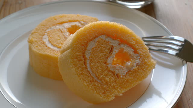 Orange cake roll