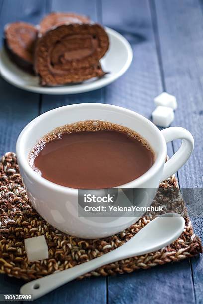 Cocoa Foto de stock y más banco de imágenes de Actividad de fin de semana - Actividad de fin de semana, Alimento, Anticuado