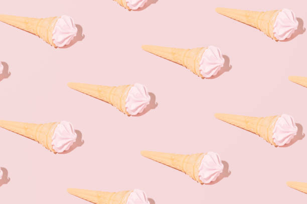 istock Pastel pink ice creams pattern, summer holiday 1804409912