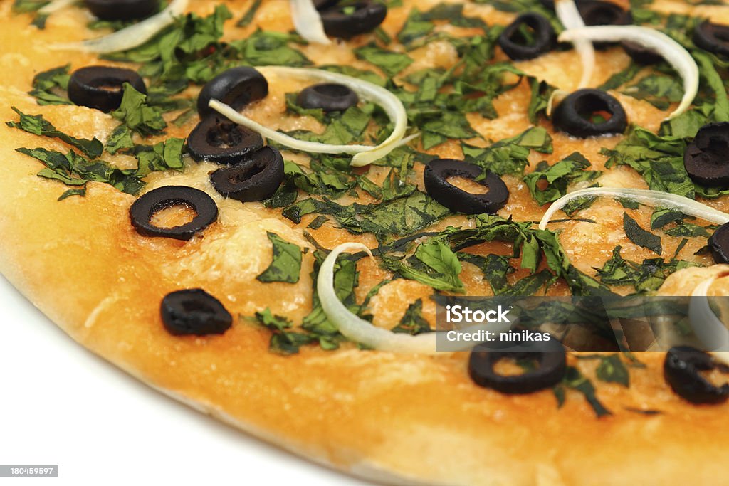 Pizza com espinafre e azeitonas - Foto de stock de Almoço royalty-free