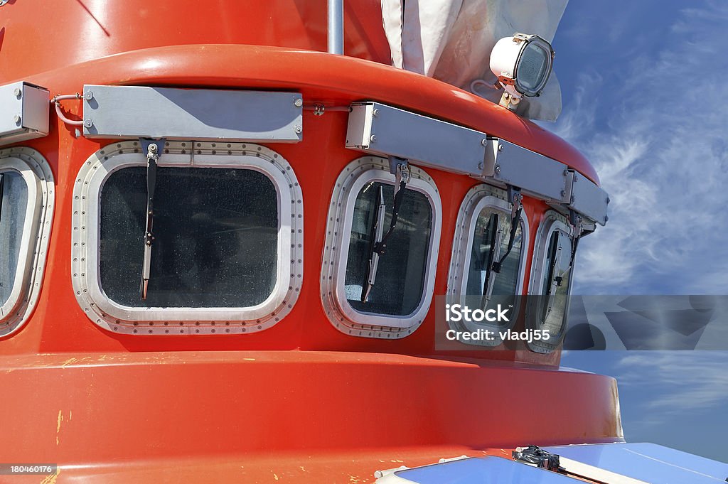 Blick auf die Kapitän-Brücke auf dem Schiff - Lizenzfrei Boje Stock-Foto