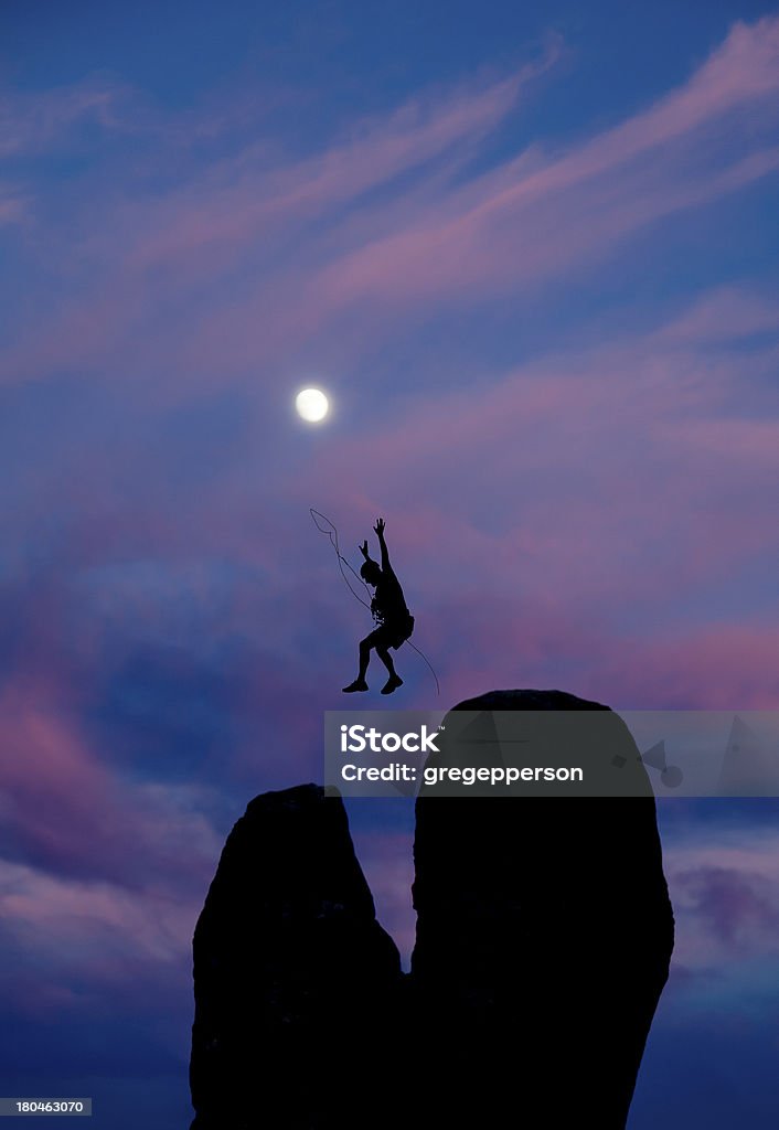 Rock climber en la Cumbre. - Foto de stock de Acantilado libre de derechos