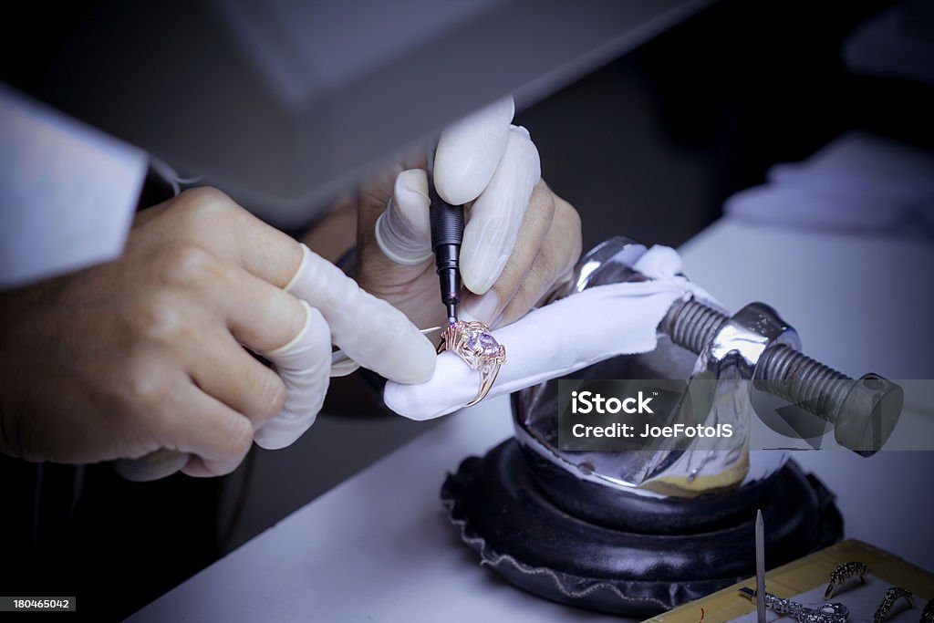 Bijoux de contrôle de la qualité - Photo de Bijou libre de droits