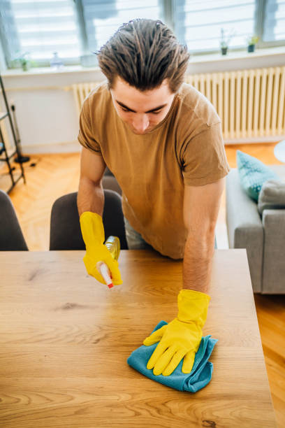 istock I won't leave a spot behind 1804664478